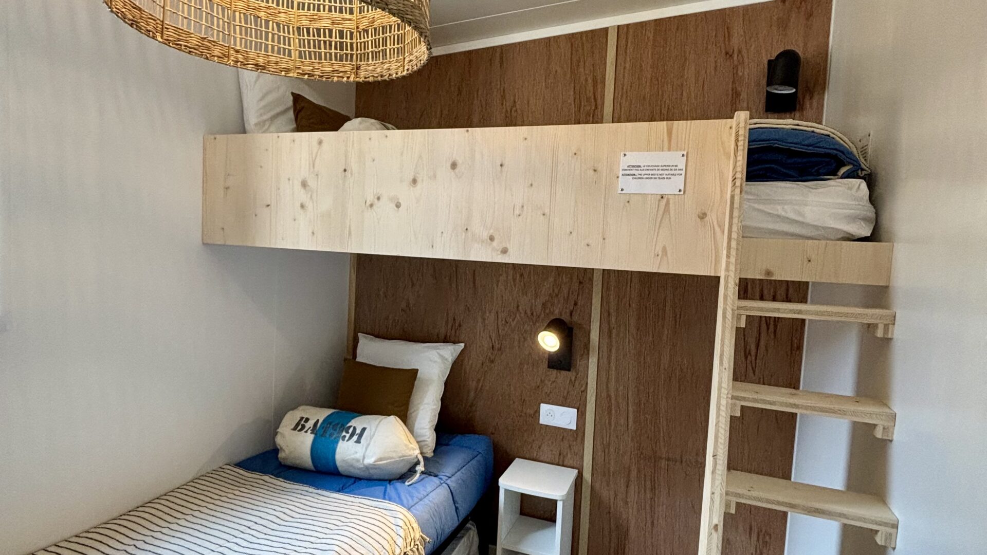 chambre 2 lits cabane spa vendée