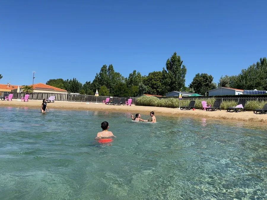 Lagon Le Petit Paris